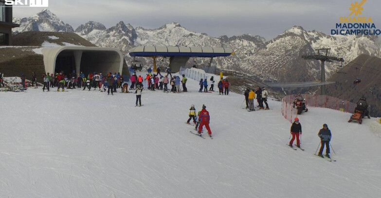 Webcam Пинцоло - Pinzolo - Madonna di Campiglio e Folgarida/Marilleva 