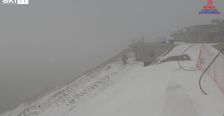 Webcam Pinzolo - Rifugio Doss del Sabion - 2100m