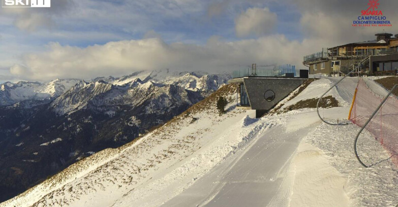 Webcam Pinzolo - Rifugio Doss del Sabion - 2100m