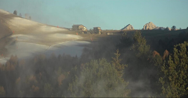 Webcam Белламонте-Альпе-Лусиа  - Pista Dolomitica