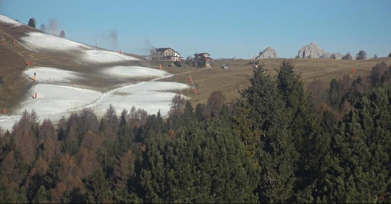 Webcam Белламонте-Альпе-Лусиа  - Pista Dolomitica