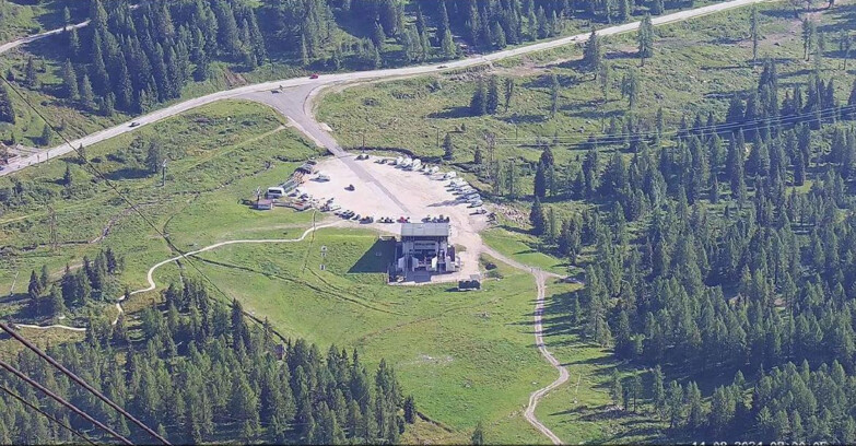 Webcam Passo San Pellegrino-Falcade  - Panorama N-E