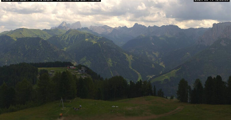 Webcam Vigo di Fassa-Pera-Ciampedie - Vigo di Fassa - Ciampedie e Pozza Buffaure