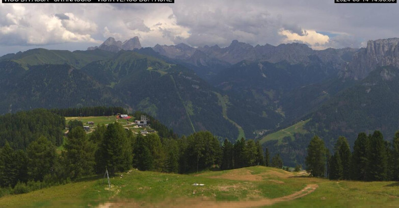 Webcam Vigo di Fassa-Pera-Ciampedie - Vigo di Fassa - Ciampedie e Pozza Buffaure