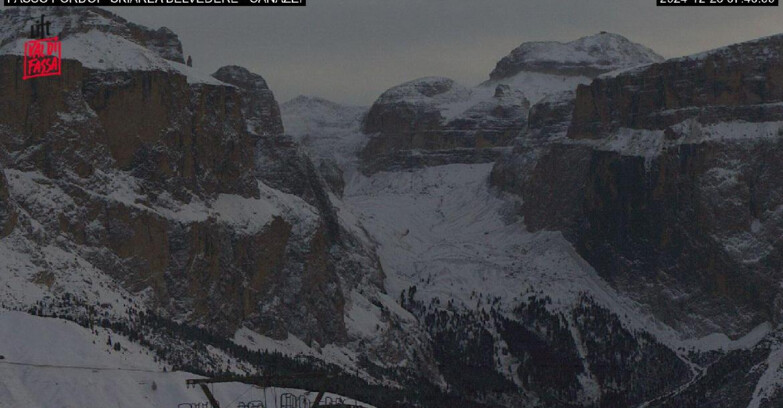 Webcam Campitello-Mazzin-Col Rodella - Canazei - Belvedere - Skiarea Belvedere