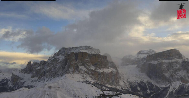 Webcam Кампителло-Маццин-Кол-Роделла  - Canazei - Passo Pordoi - Sass Pordoi