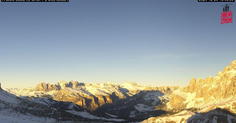 Webcam Campitello-Mazzin-Col Rodella  - Canazei - Passo Pordoi - Sass Pordoi