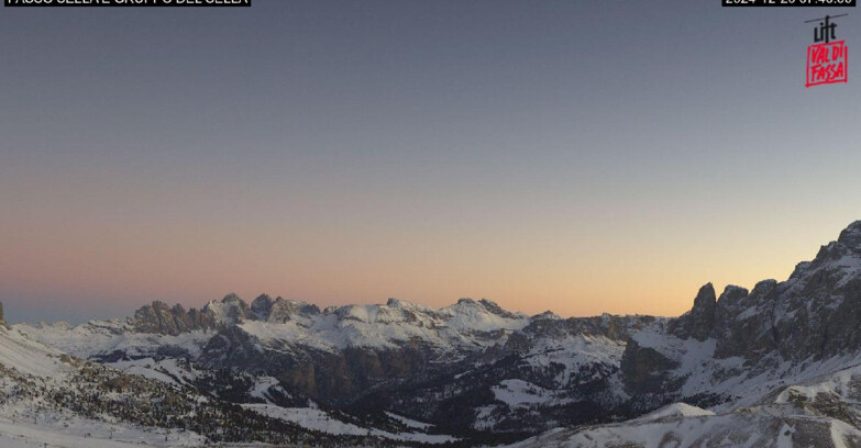 Webcam Campitello-Mazzin-Col Rodella  - Canazei - Passo Pordoi - Sass Pordoi