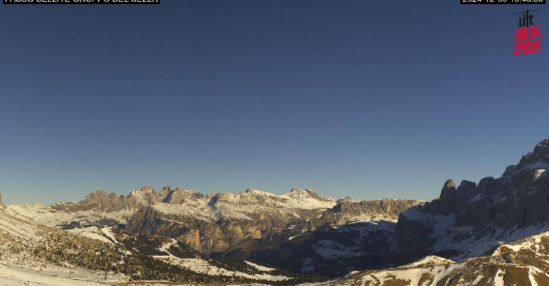 Webcam Campitello-Mazzin-Col Rodella - Canazei - Passo Pordoi - Sass Pordoi