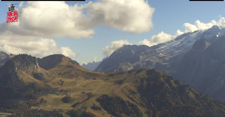 Webcam Campitello-Mazzin-Col Rodella - Canazei - Marmolada