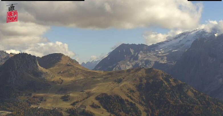 Webcam Campitello-Mazzin-Col Rodella - Canazei - Marmolada