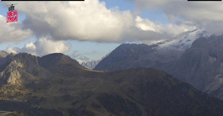 Webcam Campitello-Mazzin-Col Rodella - Canazei - Marmolada