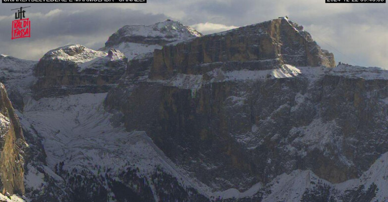 Webcam Campitello-Mazzin-Col Rodella - Canazei - Marmolada