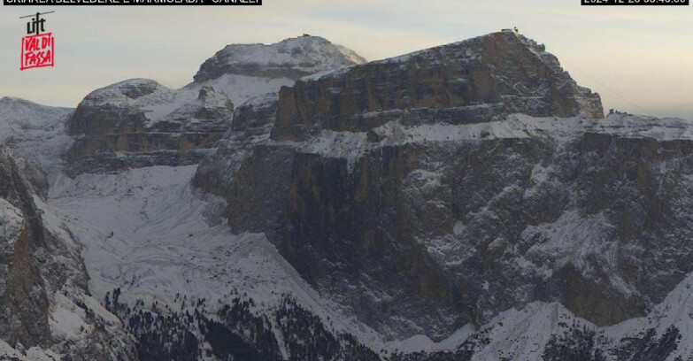 Webcam Campitello-Mazzin-Col Rodella - Canazei - Marmolada