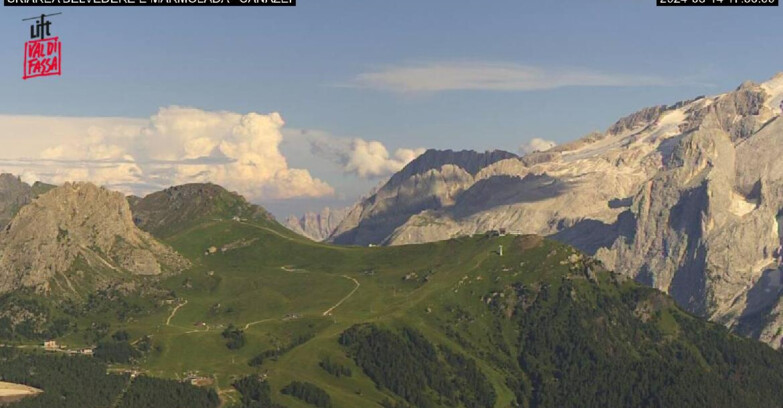 Webcam Campitello-Mazzin-Col Rodella - Canazei - Marmolada