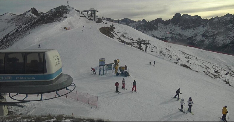 Webcam Pozza di Fassa-Aloch-Buffaure - Col de Valvacin - Stazione a Monte