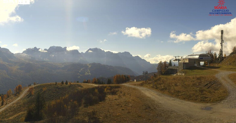 Webcam Folgarida-Marilleva  (Skiarea Campiglio Dolomiti di Brenta - Val di Sole Val Rendena) - Seggiovia Malghette 