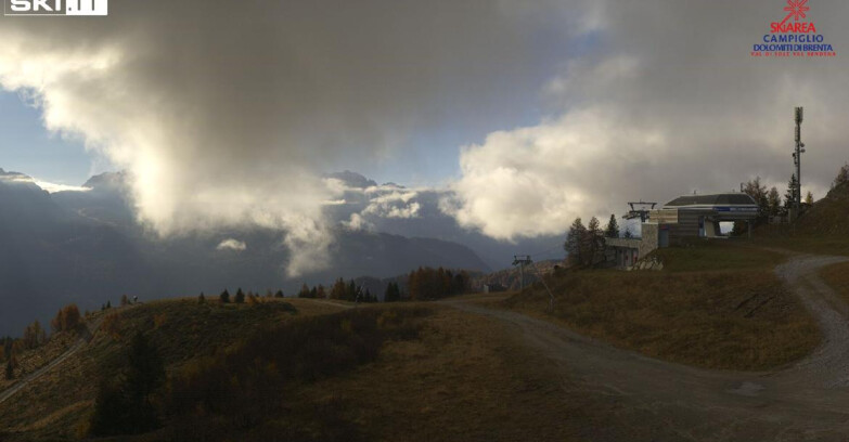 Webcam Folgarida-Marilleva  (Skiarea Campiglio Dolomiti di Brenta - Val di Sole Val Rendena) - Seggiovia Malghette 