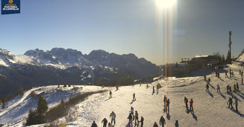 Webcam Skiarea Campiglio Dolomiti di Brenta Val di Sole Val Rendena - Seggiovia Malghette 