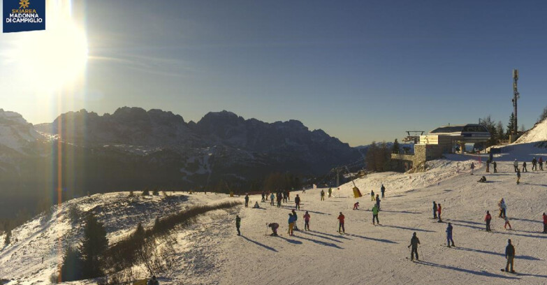 Webcam Skiarea Campiglio Dolomiti di Brenta Val di Sole Val Rendena - Seggiovia Malghette 