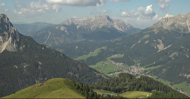 Webcam Pozza di Fassa-Aloch-Buffaure  - Cabinovia Buffaure - Stazione a Monte