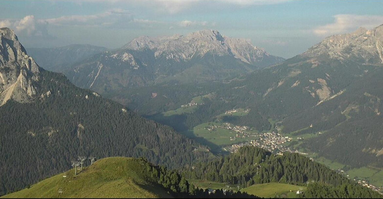 Webcam Pozza di Fassa-Aloch-Buffaure  - Cabinovia Buffaure - Stazione a Monte