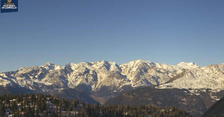 Webcam Skiarea Campiglio Dolomiti di Brenta Val di Sole Val Rendena - Gruppo Ortles Cevedale 