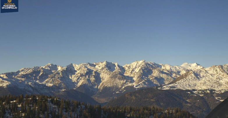 Webcam Skiarea Campiglio Dolomiti di Brenta Val di Sole Val Rendena - Gruppo Ortles Cevedale 