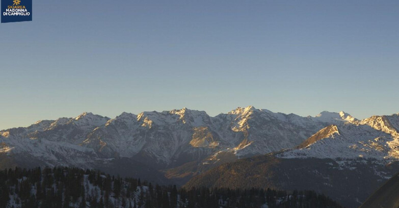 Webcam Skiarea Campiglio Dolomiti di Brenta Val di Sole Val Rendena - Gruppo Ortles Cevedale 