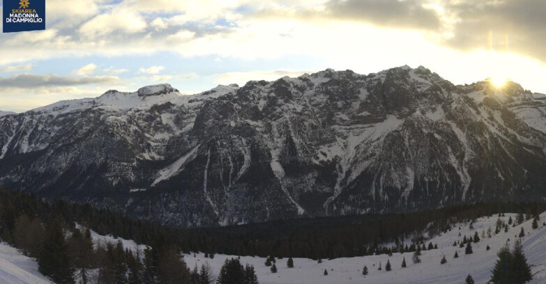 Webcam Фольгарида-Мариллева - Dolomiti di Brenta - Marilleva