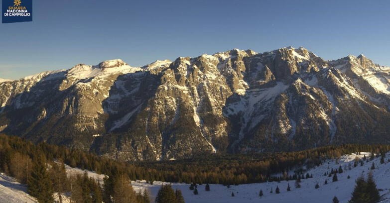 Webcam Folgarida-Marilleva  (Skiarea Campiglio Dolomiti di Brenta - Val di Sole Val Rendena) - Dolomiti di Brenta - Marilleva