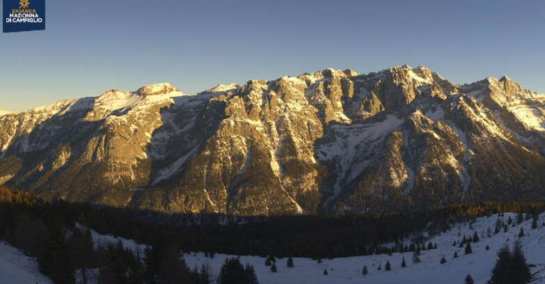 Webcam Folgarida-Marilleva  (Skiarea Campiglio Dolomiti di Brenta - Val di Sole Val Rendena) - Dolomiti di Brenta - Marilleva