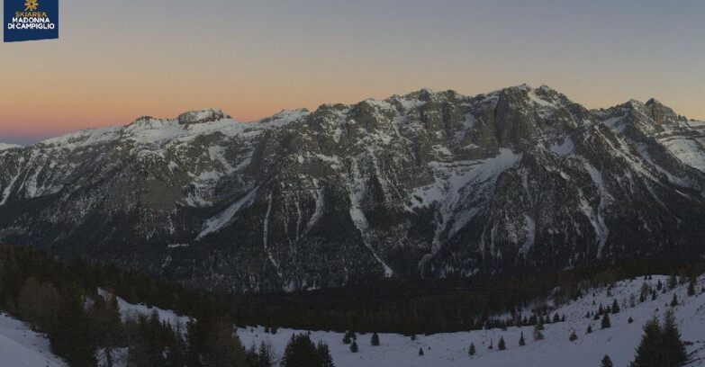 Webcam Folgarida-Marilleva  (Skiarea Campiglio Dolomiti di Brenta - Val di Sole Val Rendena) - Dolomiti di Brenta - Marilleva