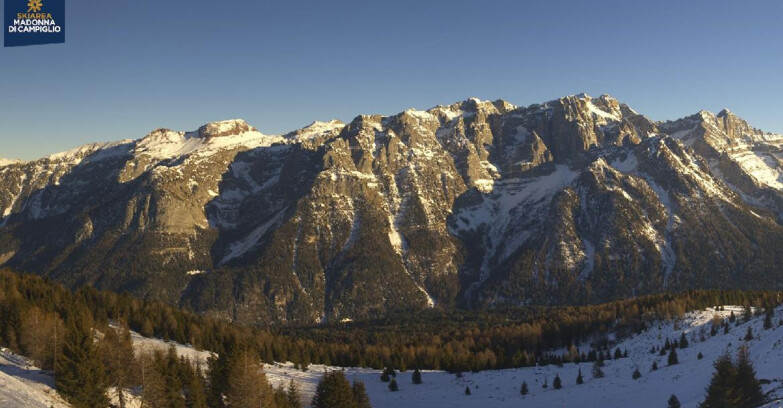 Webcam Folgarida-Marilleva  (Skiarea Campiglio Dolomiti di Brenta - Val di Sole Val Rendena) - Dolomiti di Brenta - Marilleva