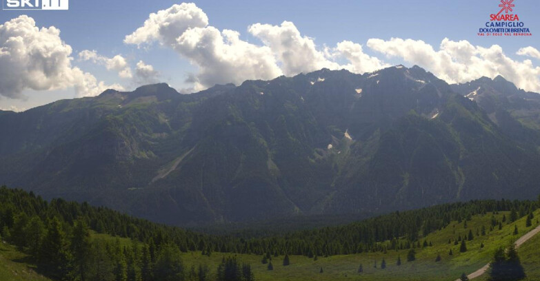 Webcam Folgarida-Marilleva  (Skiarea Campiglio Dolomiti di Brenta - Val di Sole Val Rendena) - Dolomiti di Brenta - Marilleva