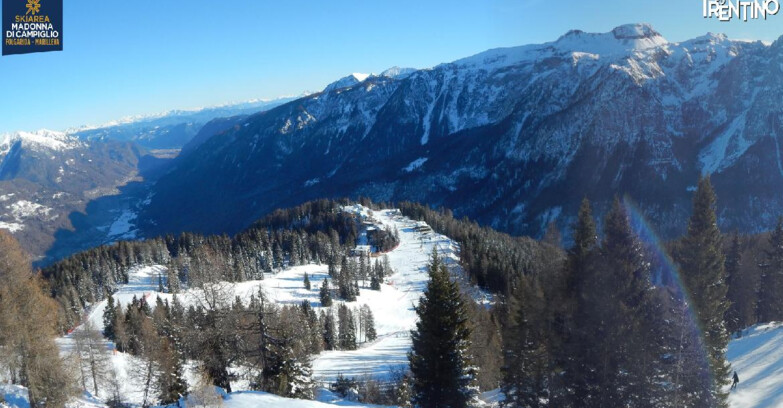 Webcam Skiarea Campiglio Dolomiti di Brenta Val di Sole Val Rendena - Folgarida Malghet Aut 