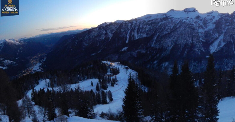 Webcam Skiarea Campiglio Dolomiti di Brenta Val di Sole Val Rendena - Folgarida Malghet Aut 