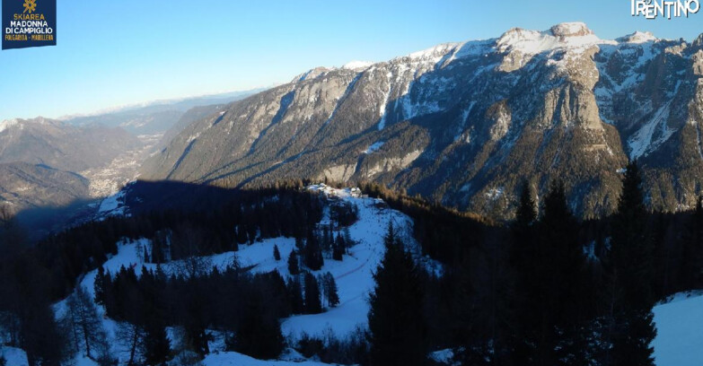 Webcam Folgarida-Marilleva  (Skiarea Campiglio Dolomiti di Brenta - Val di Sole Val Rendena) - Folgarida Malghet Aut 