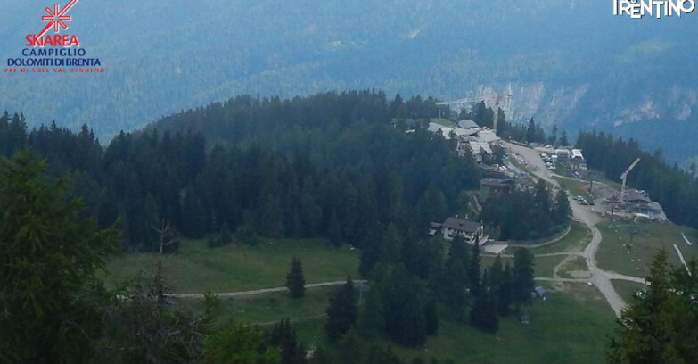 Webcam Ski area Campiglio Dolomiti di Brenta Val di Sole Val Rendena - Folgarida Malghet Aut 