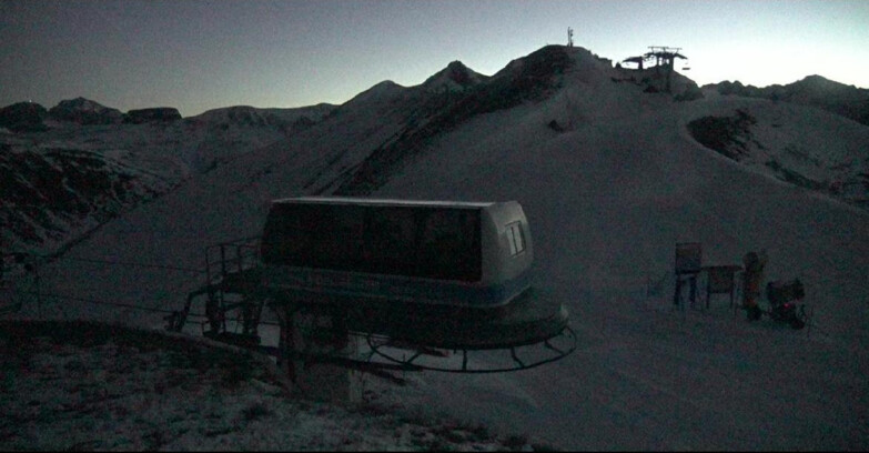 Webcam Pozza di Fassa-Aloch-Buffaure  - Pala del Geiger, sullo sfondo il Pordoi