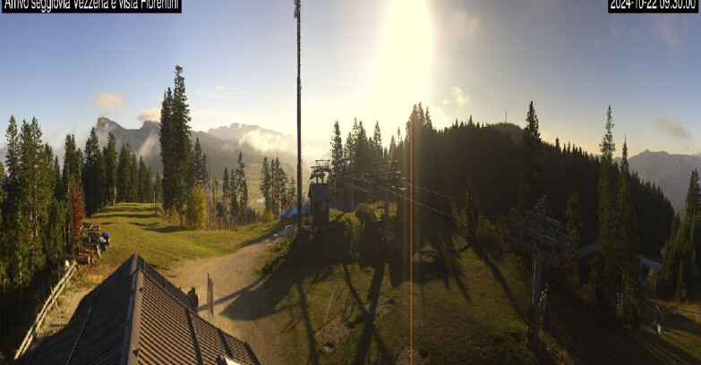 Webcam Lavarone - Chair lift Laghetto 