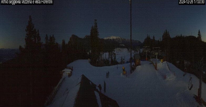 Webcam Ski Area Lavarone  - Chair lift Laghetto 