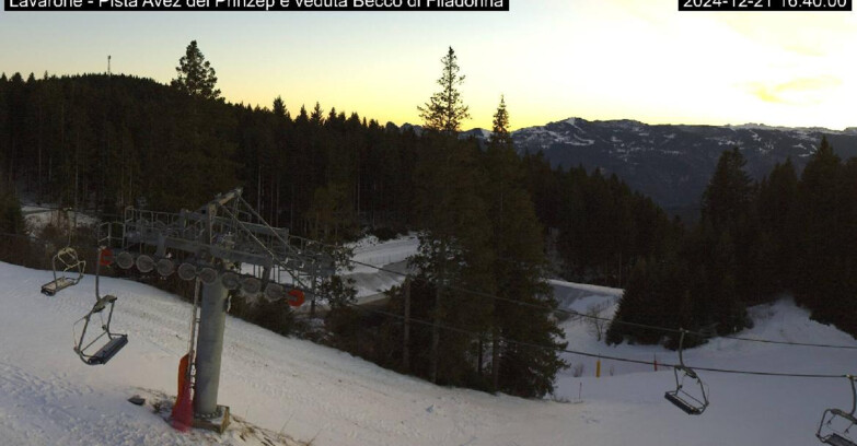 Webcam Ski area Lavarone - Pista Avez- seggiovia Lagh.