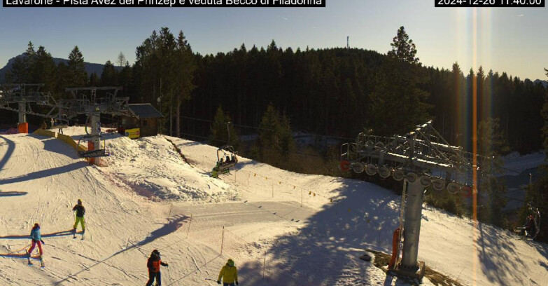 Webcam Lavarone - Pista Avez- seggiovia Lagh.