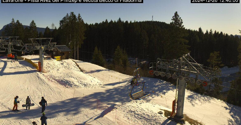 Webcam Lavarone - Pista Avez- seggiovia Lagh.