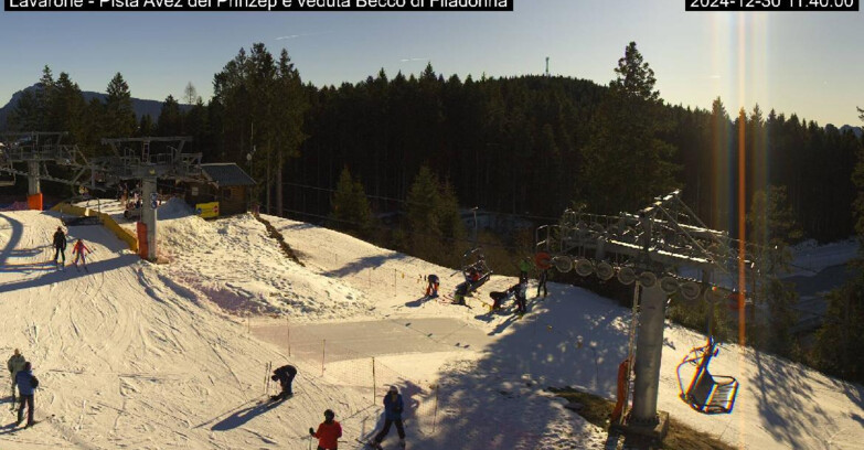 Webcam Ski Area Lavarone  - Pista Avez- seggiovia Lagh.