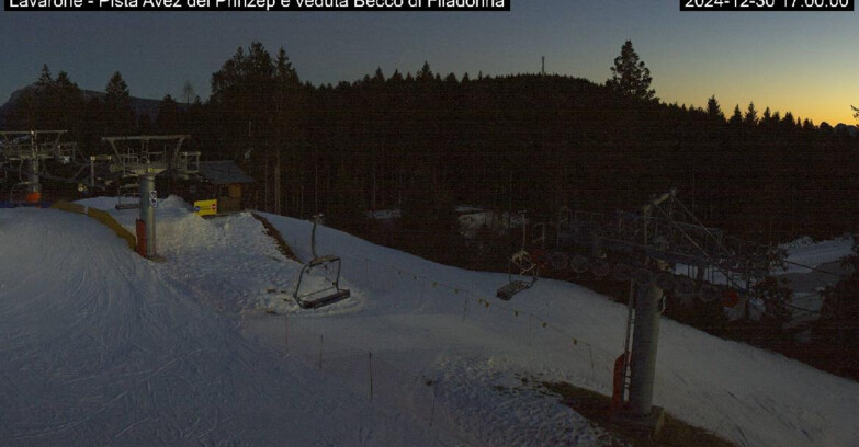 Webcam Ski area Lavarone - Pista Avez- seggiovia Lagh.