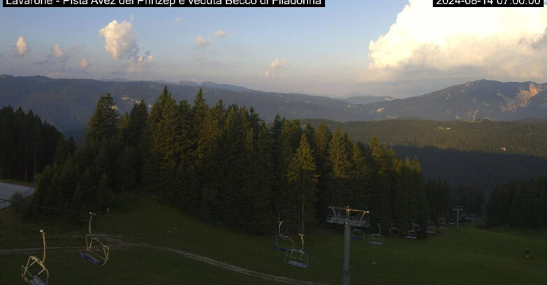 Webcam Ski Area Lavarone  - Pista Avez- seggiovia Lagh.