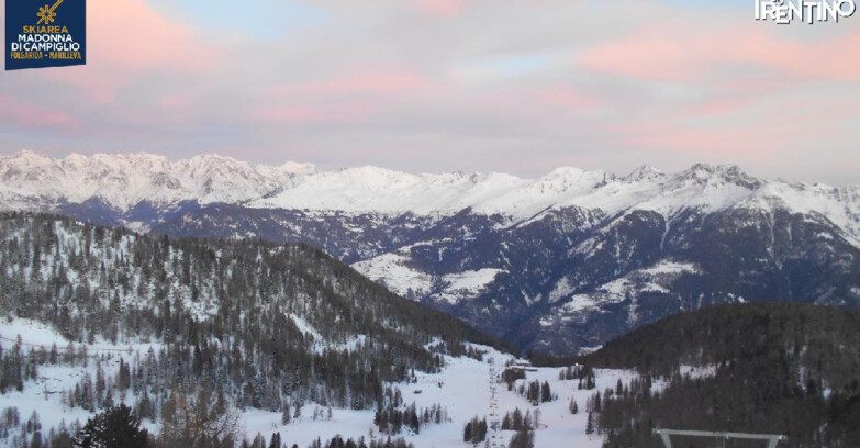 Webcam Skiarea Campiglio Dolomiti di Brenta Val di Sole Val Rendena - Val Panciana