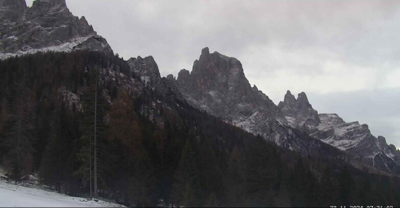 Webcam Сан-Мартино-ди-Кастроцца - Пассо-Ролле - Le Pale di San Martino